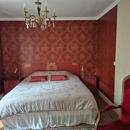 Chateau La Hussardiere Dampierre-sur-Salon エクステリア 写真