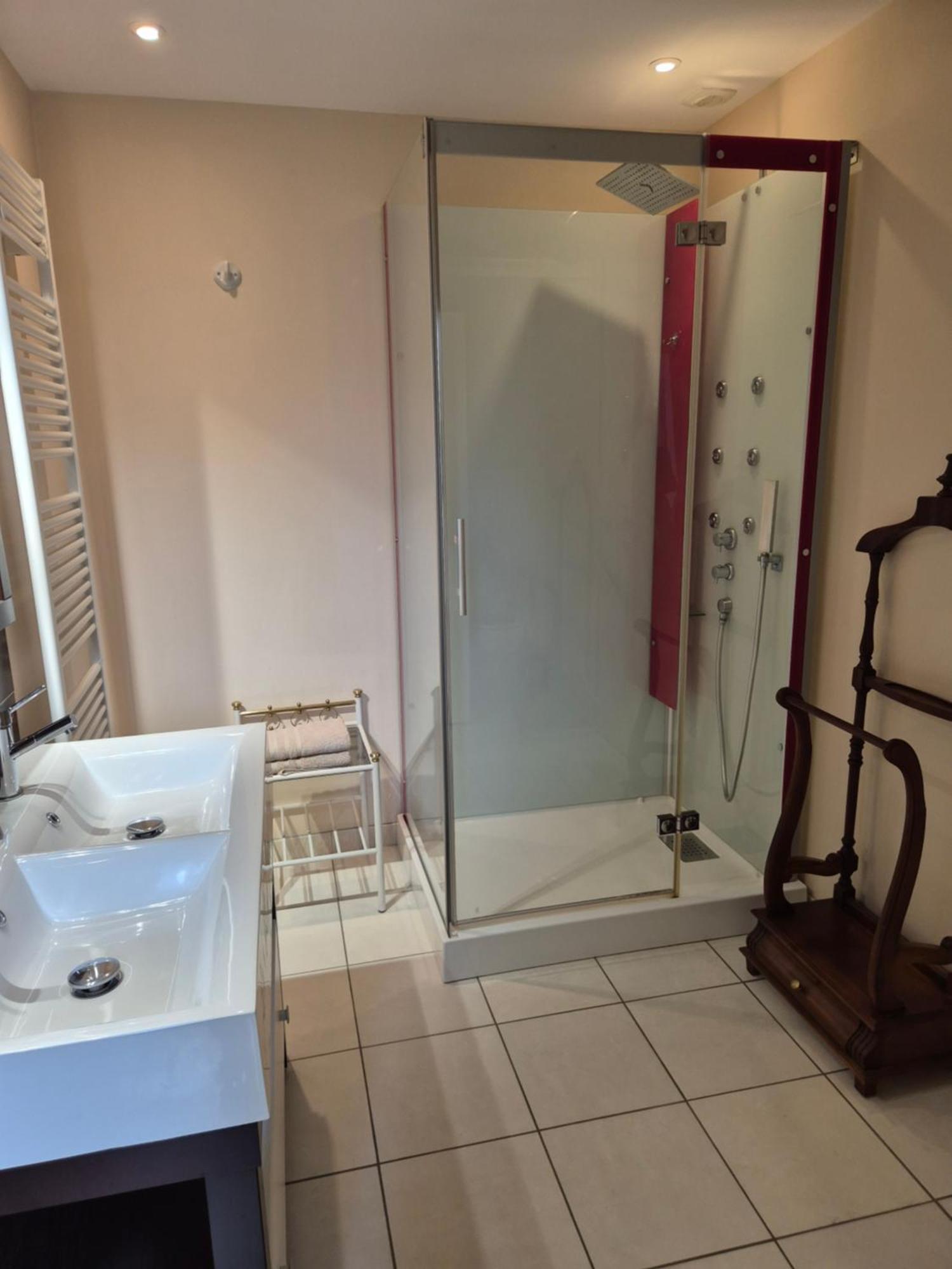 Chateau La Hussardiere Dampierre-sur-Salon エクステリア 写真